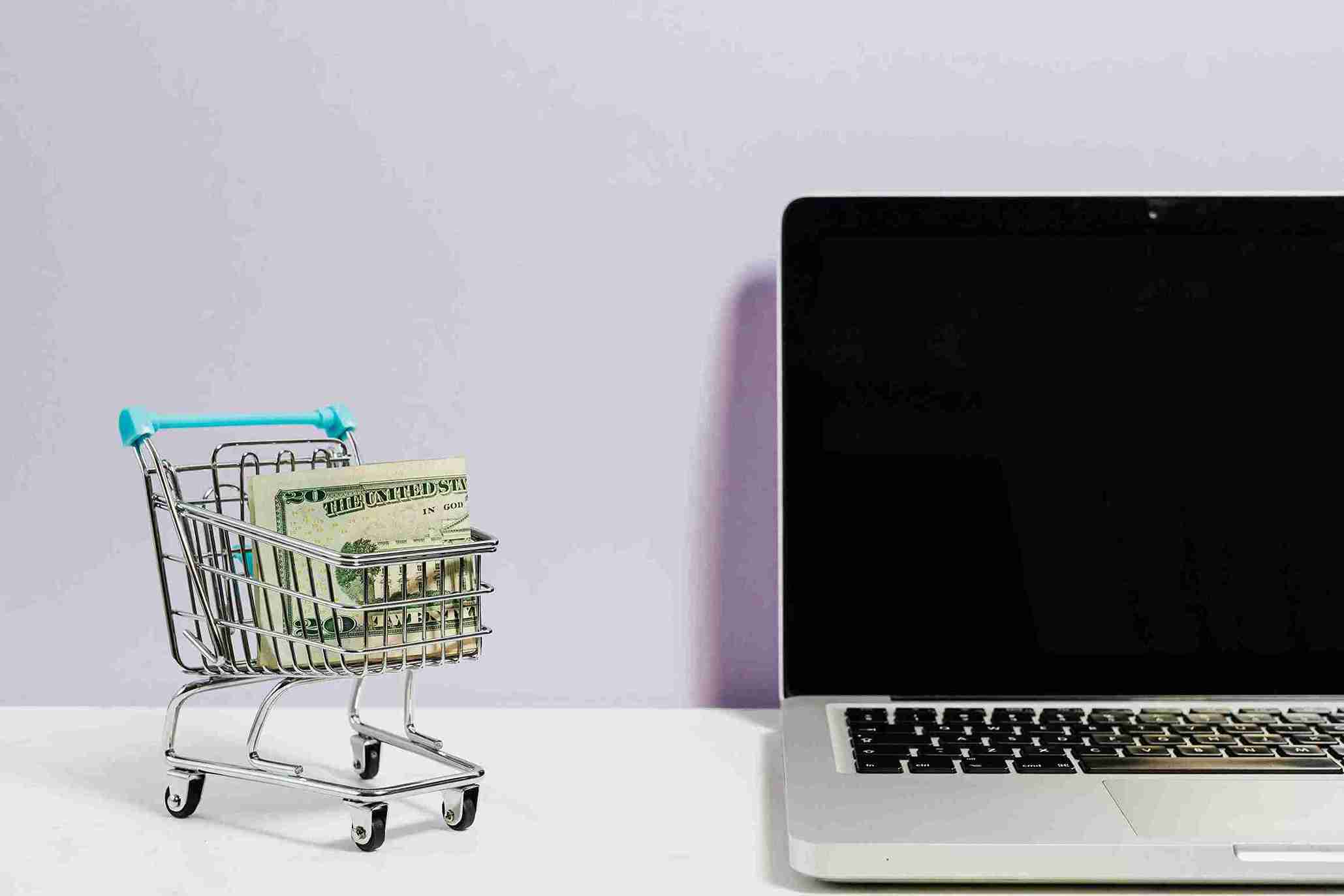 How Seasons Affect Shopify Sales: Smarter Inventory and Sales Planning